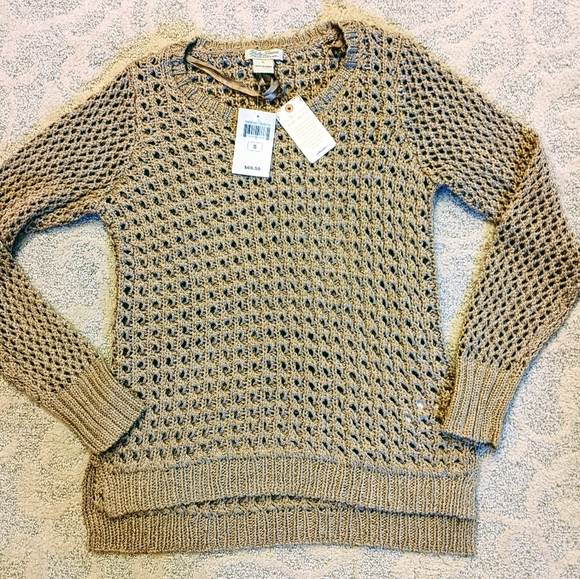 Lucky Brand Gold NWOT Sweater, Size Small - Picture 1 of 7